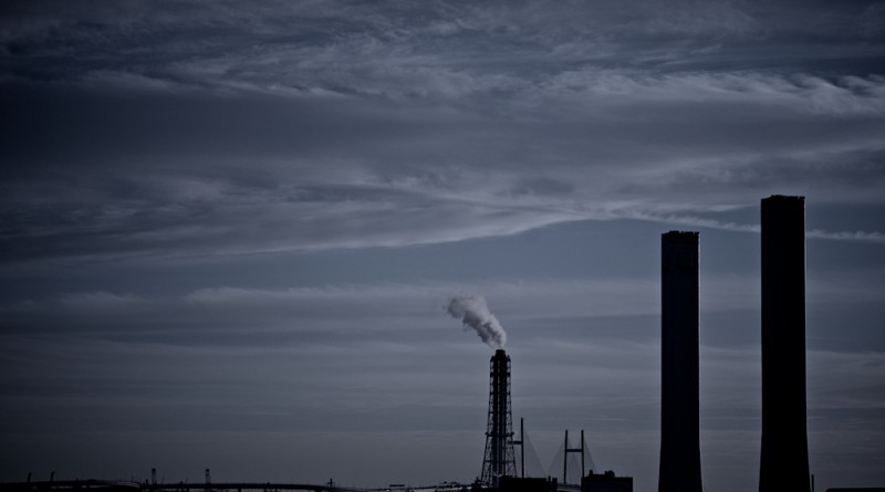 Ratifican la obligatoriedad de presentar el seguro ambiental